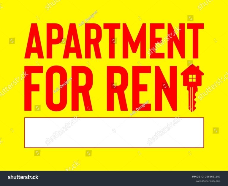 appartamento luminoso con cartello affitto