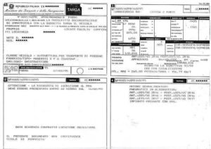 auto italiana con documento assicurazione dettagliato