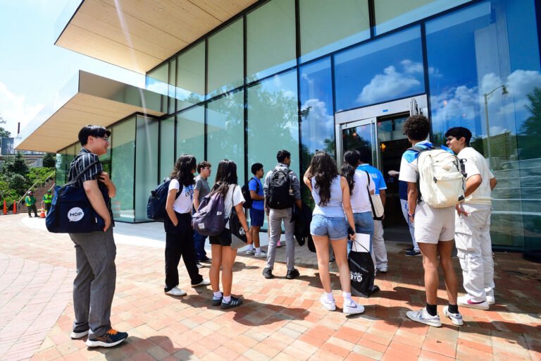 Cosa Offrono i Corsi e i Servizi del Polo Marconi a La Spezia