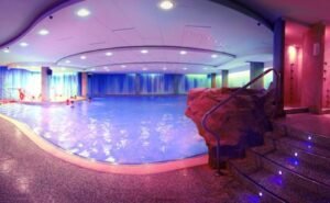 ingresso accogliente alle terme san luca